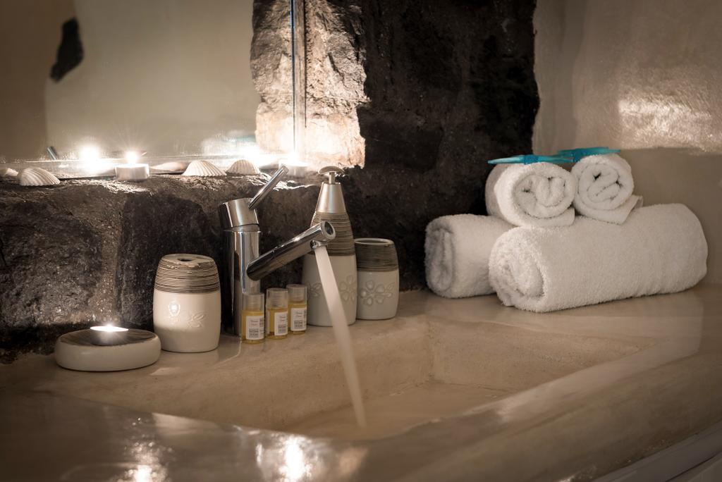 Fira White Residence מראה חיצוני תמונה